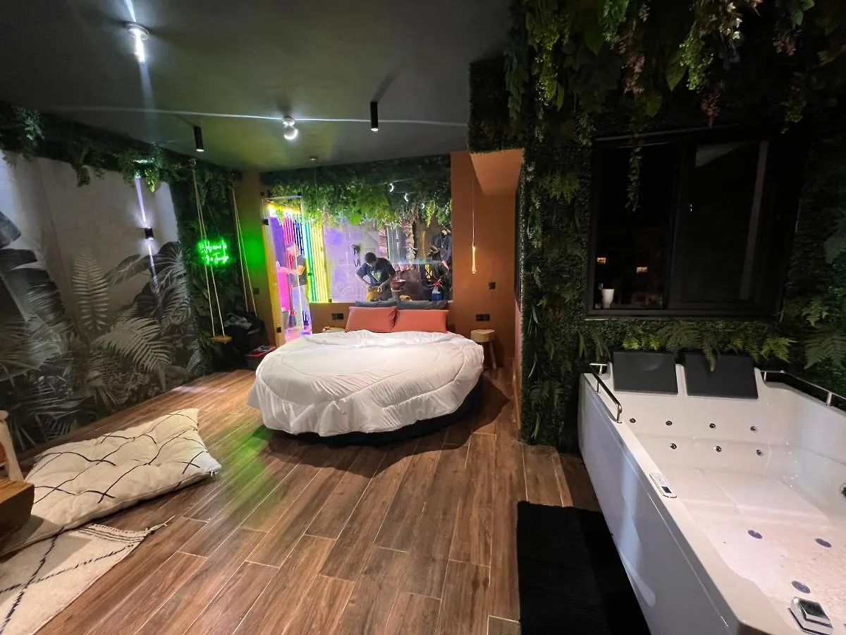 马拉喀什Jungle Au Centre De Marrakech Avec Jacuzzi !住宿加早餐旅馆 0*, 马拉喀什 摩洛哥
