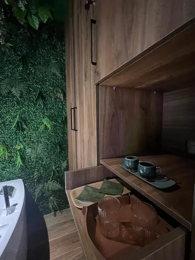 Jungle Au Centre De Marrakech Avec Jacuzzi ! Bed & Breakfast Marrakesh